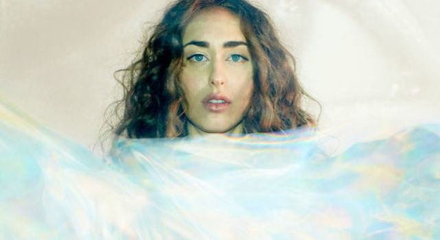 Fleurie &#8211; Fire In My Bones